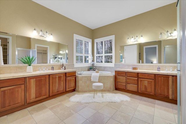 2317 Sutter View Ln, Lincoln, CA 95648