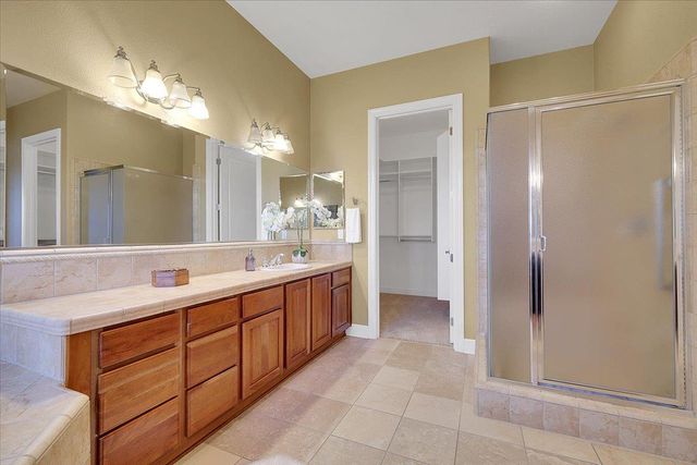 2317 Sutter View Ln, Lincoln, CA 95648