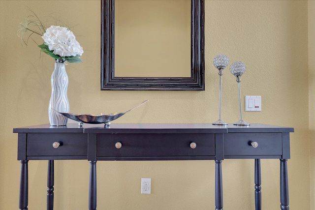 2317 Sutter View Ln, Lincoln, CA 95648