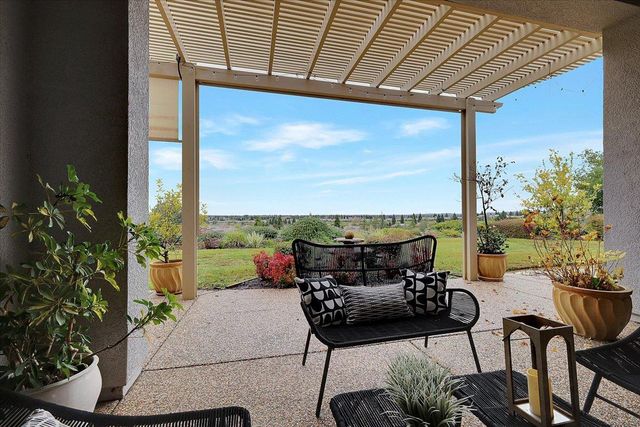 2317 Sutter View Ln, Lincoln, CA 95648