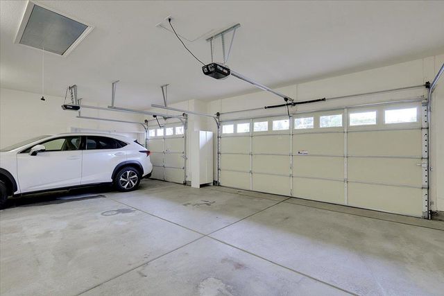 2317 Sutter View Ln, Lincoln, CA 95648