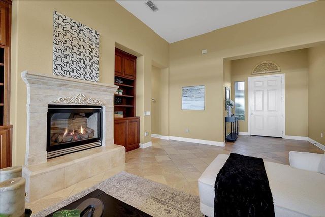 2317 Sutter View Ln, Lincoln, CA 95648