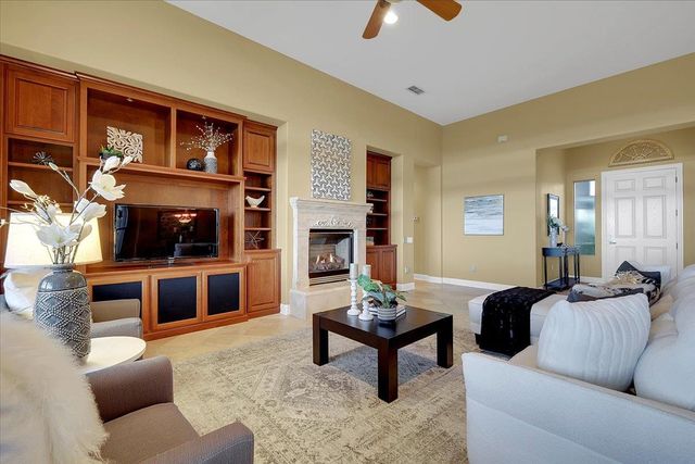 2317 Sutter View Ln, Lincoln, CA 95648