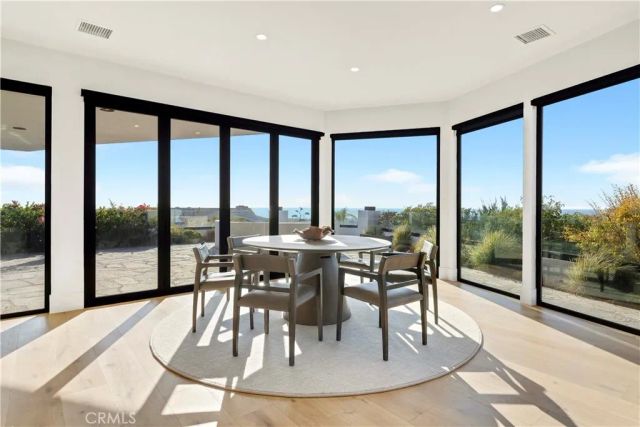 2720 Pebble, Corona Del Mar, CA 92625