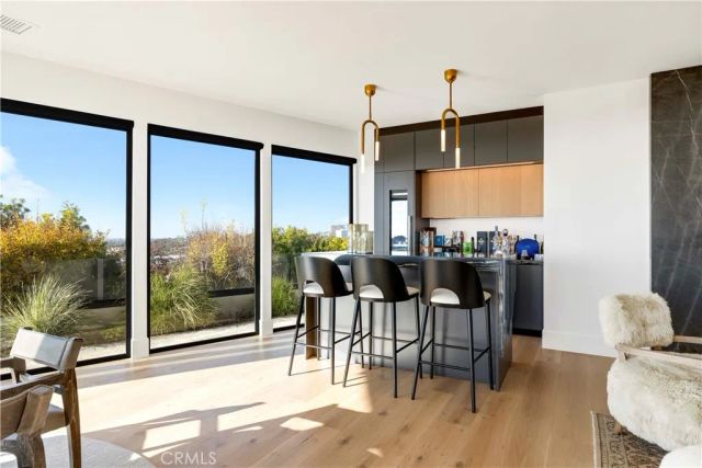 2720 Pebble, Corona Del Mar, CA 92625