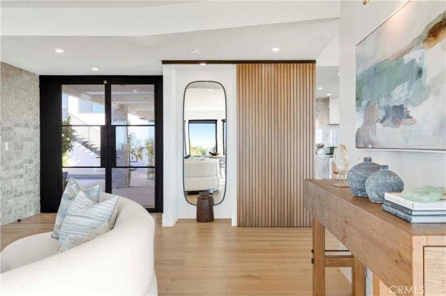 2720 Pebble, Corona Del Mar, CA 92625