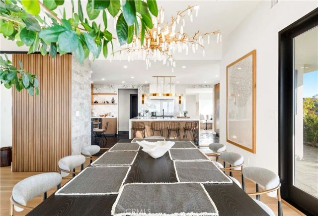 2720 Pebble, Corona Del Mar, CA 92625