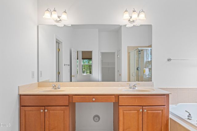 111 Sir Walker Lane, Cary, NC 27519