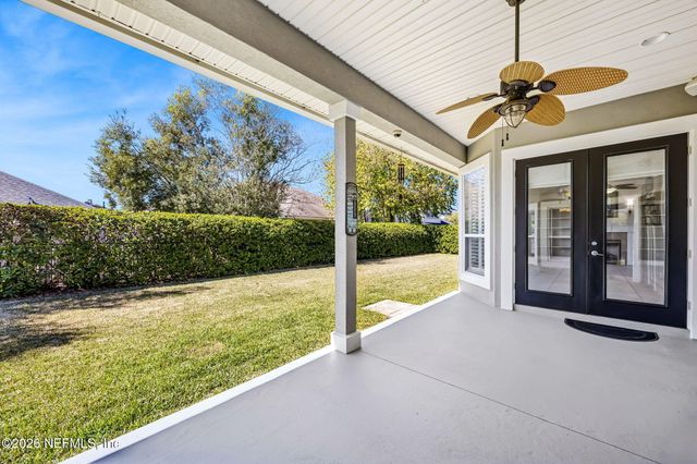 2115 AUTUMN COVE Circle, Fleming Island, FL 32003