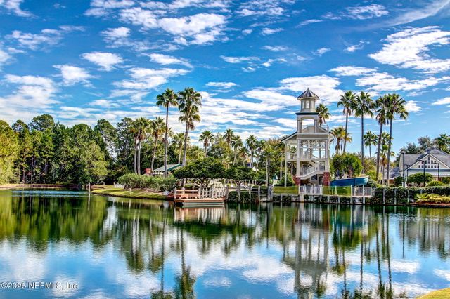 2115 AUTUMN COVE Circle, Fleming Island, FL 32003