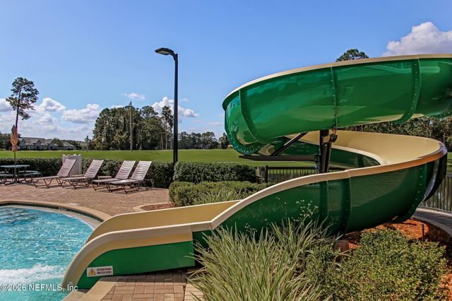 2115 AUTUMN COVE Circle, Fleming Island, FL 32003