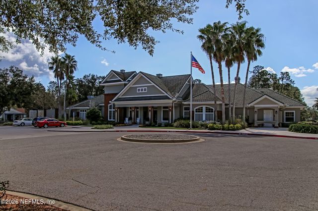 2115 AUTUMN COVE Circle, Fleming Island, FL 32003