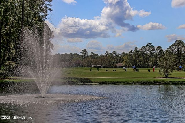 2115 AUTUMN COVE Circle, Fleming Island, FL 32003