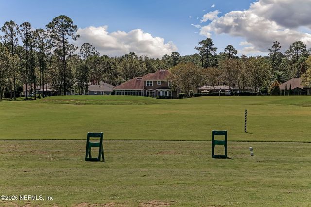 2115 AUTUMN COVE Circle, Fleming Island, FL 32003