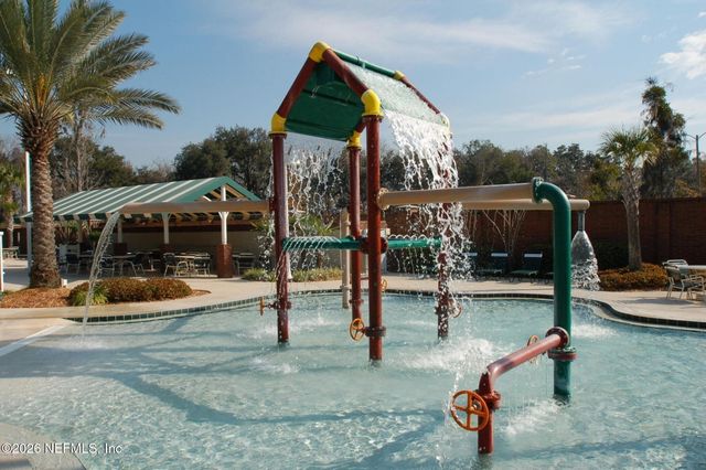 2115 AUTUMN COVE Circle, Fleming Island, FL 32003