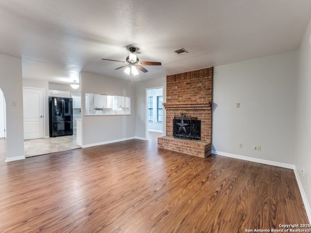 315 Simon, Pleasanton, TX 78064