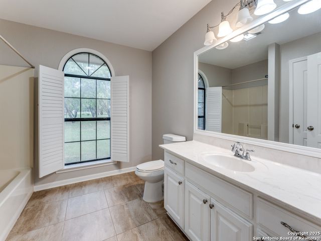 315 Simon, Pleasanton, TX 78064