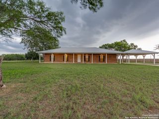 315 Simon, Pleasanton, TX 78064