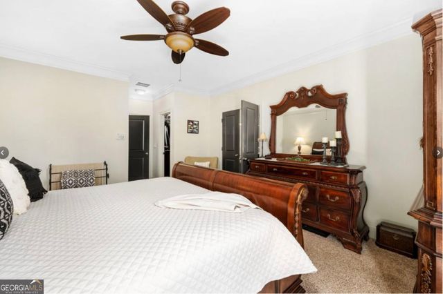 156 W Ridge Way, Roswell, GA 30076