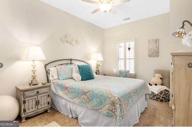 156 W Ridge Way, Roswell, GA 30076