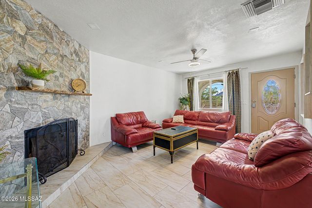 1881 S San Jacinto Drive, Tucson, AZ 85713