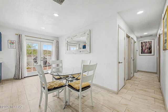 1881 S San Jacinto Drive, Tucson, AZ 85713