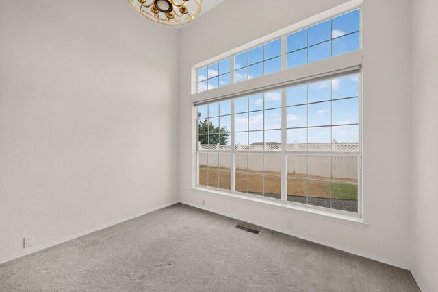 3173 Ashkirk Loop SE, Rio Rancho, NM 87124