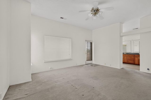 3173 Ashkirk Loop SE, Rio Rancho, NM 87124