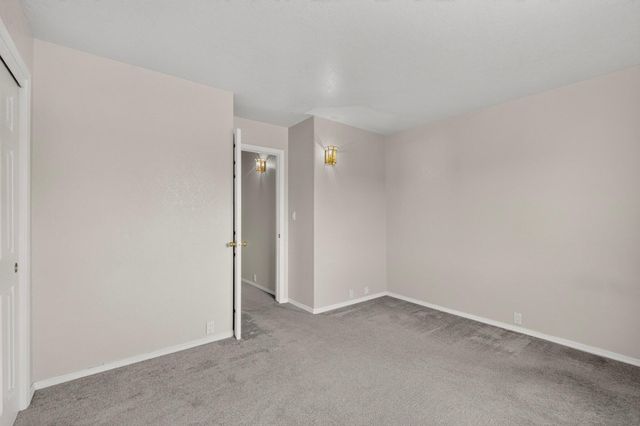 3173 Ashkirk Loop SE, Rio Rancho, NM 87124