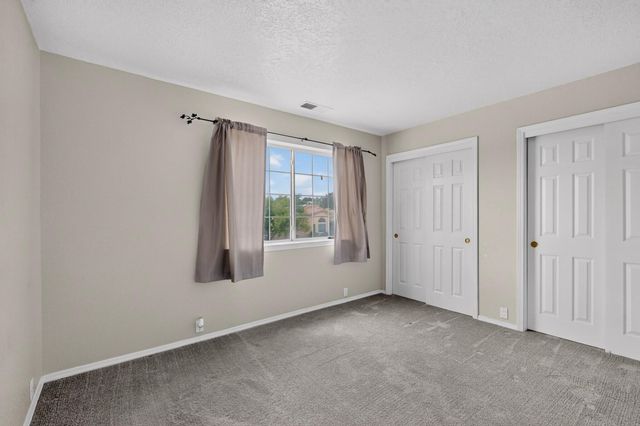 3173 Ashkirk Loop SE, Rio Rancho, NM 87124