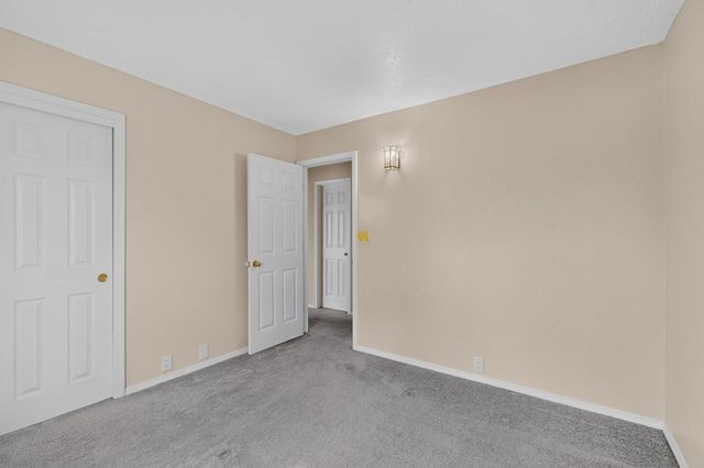 3173 Ashkirk Loop SE, Rio Rancho, NM 87124