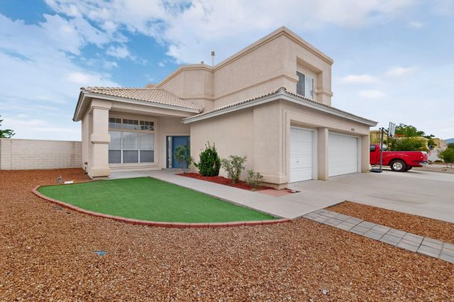 3173 Ashkirk Loop SE, Rio Rancho, NM 87124