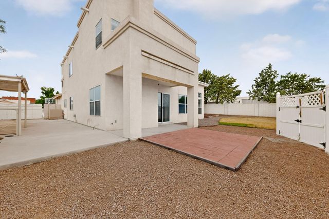 3173 Ashkirk Loop SE, Rio Rancho, NM 87124