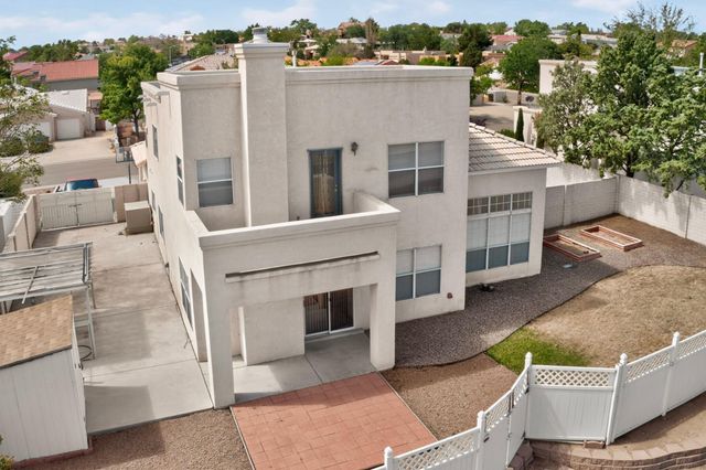 3173 Ashkirk Loop SE, Rio Rancho, NM 87124