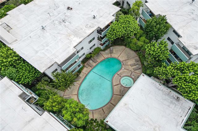 5000 S Centinela Avenue 304, Los Angeles, CA 90066