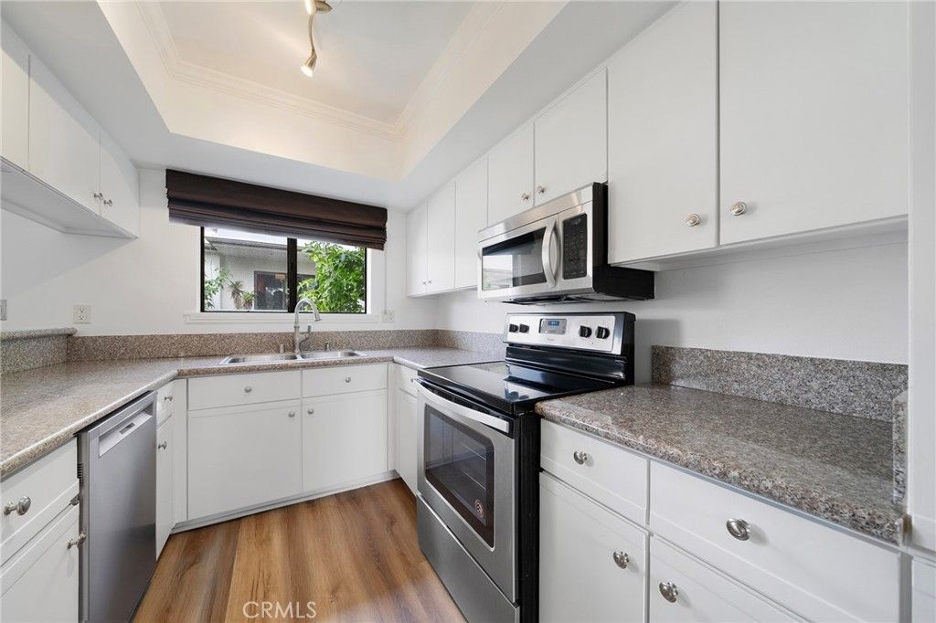 5000 S Centinela Avenue 304, Los Angeles, CA 90066
