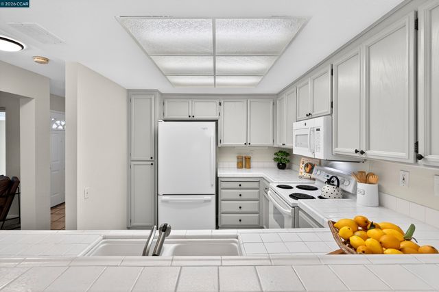 159 S WILDWOOD, Hercules, CA 94547