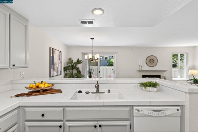 159 S WILDWOOD, Hercules, CA 94547