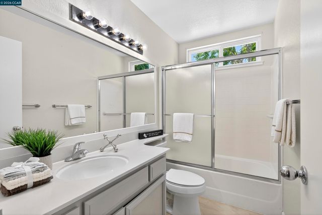 159 S WILDWOOD, Hercules, CA 94547