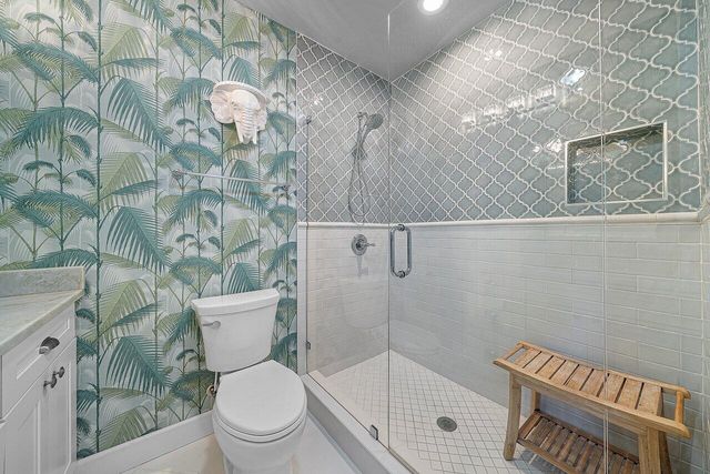 414 NE 7TH Avenue, Delray Beach, FL 33483