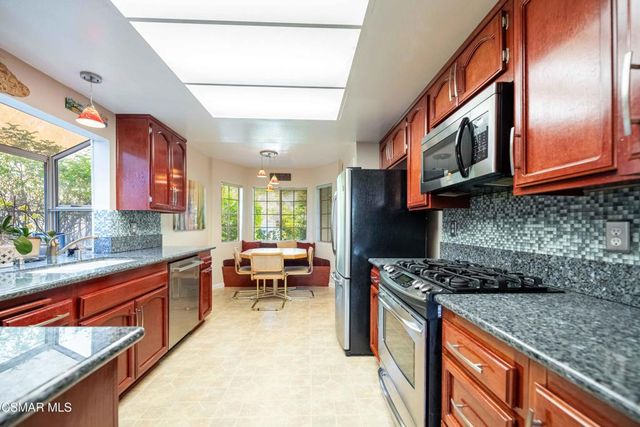 19602 Eagle Ridge Lane, Porter Ranch, CA 91326