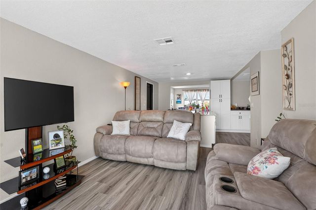 6108 FAIRWAY BOULEVARD, Apollo Beach, FL 33572