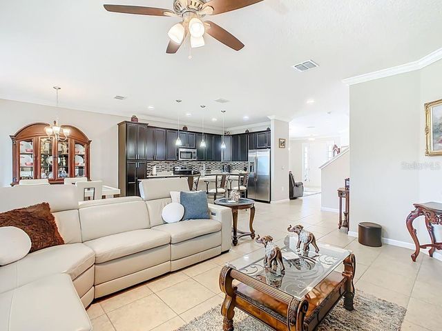 200 TRINITY RIDGE CIRCLE, Davenport, FL 33897