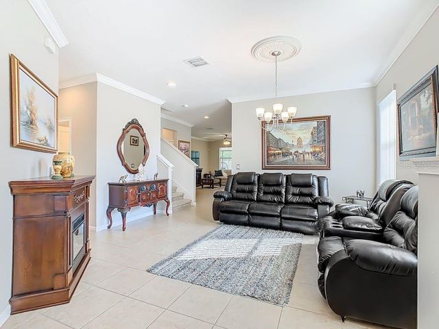 200 TRINITY RIDGE CIRCLE, Davenport, FL 33897
