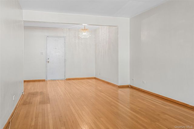 102-18 64th Avenue 2X, Forest Hills, NY 11375