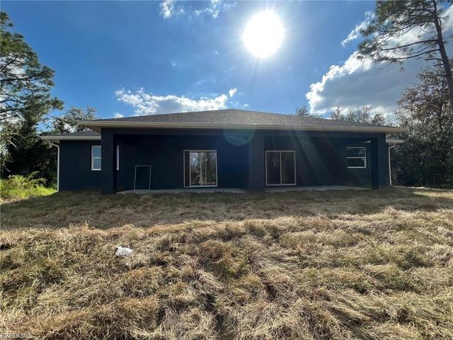 4646 24th ST SW, Lehigh Acres, FL 33973