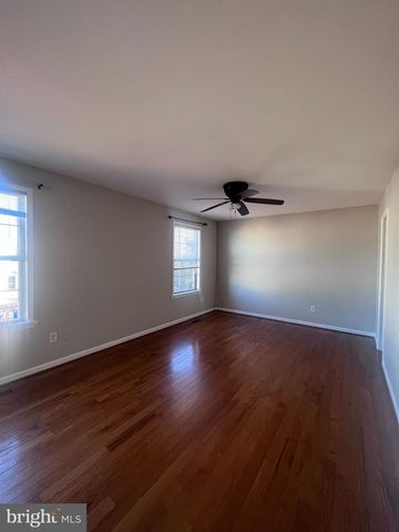 7419 COURTLAND CIR, Manassas, VA 20111