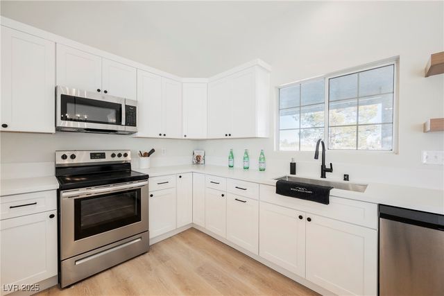 1501 West Hickory Street, Pahrump, NV 89048