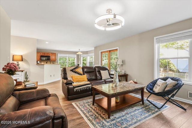 47 Cottonwood Drive, Jackson, NJ 08527
