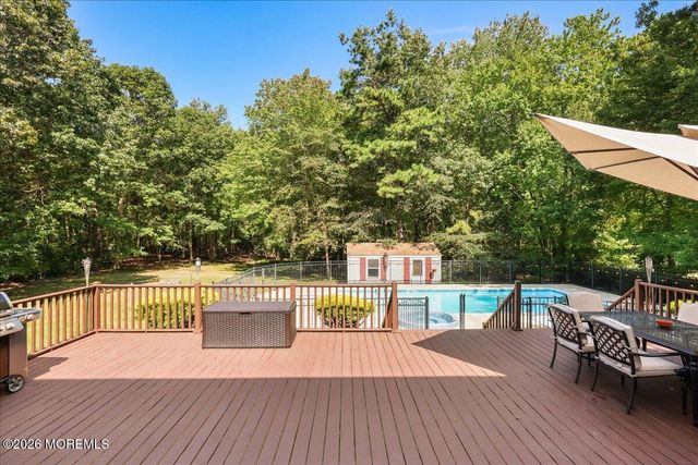 47 Cottonwood Drive, Jackson, NJ 08527